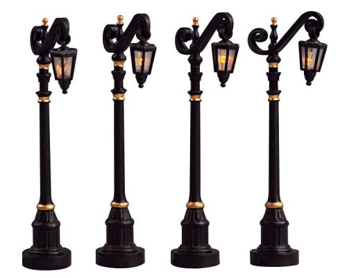 LEMAX Colonial Street Lamp | Set Of 4