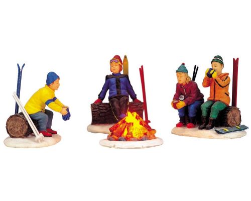 LEMAX Skiers' Camp Fire | Set Of 4